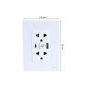 TOMA DOBLE BLANCO PUNTO TIERRA CON USB CUBULL